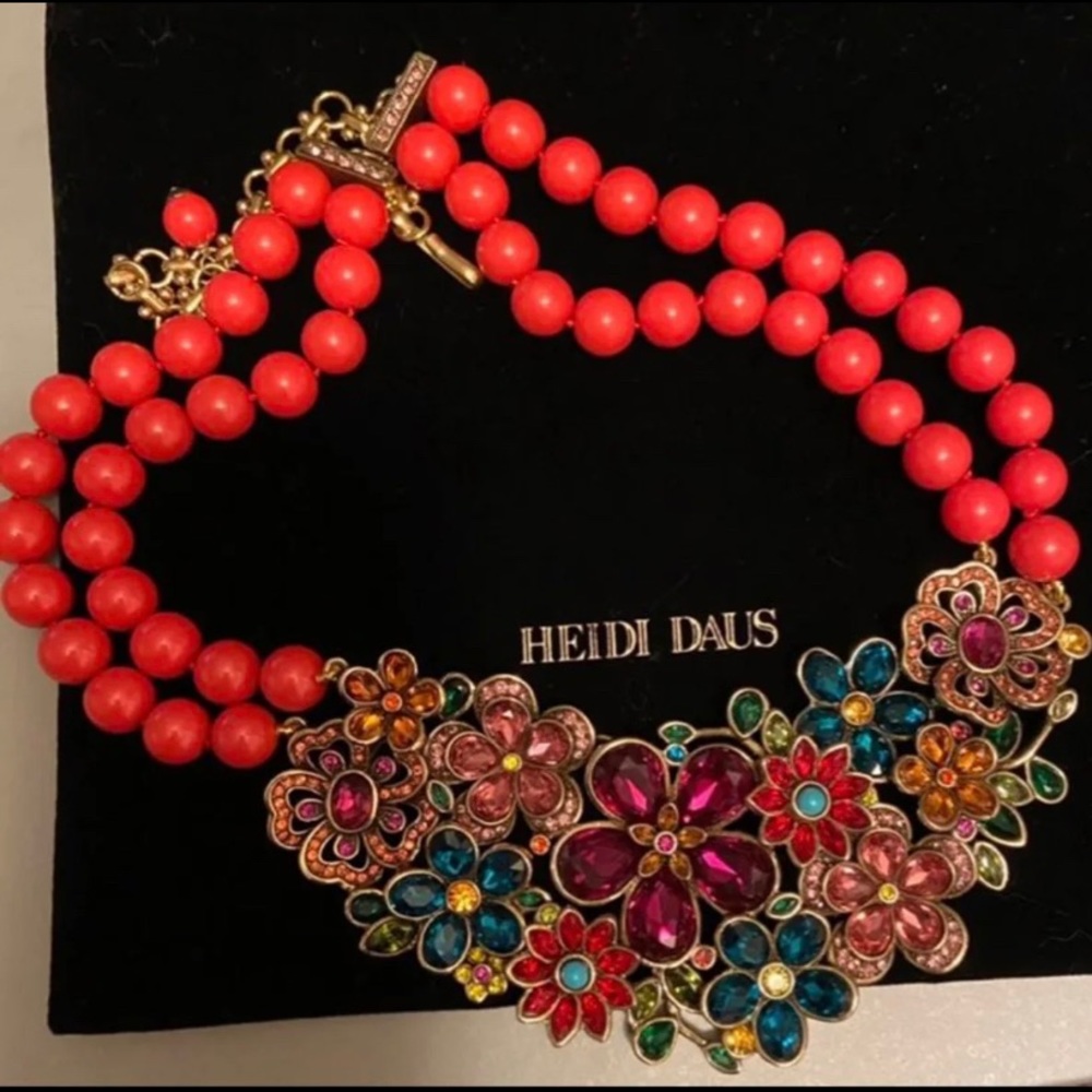 Heidi Daus “Flower Show” Necklace